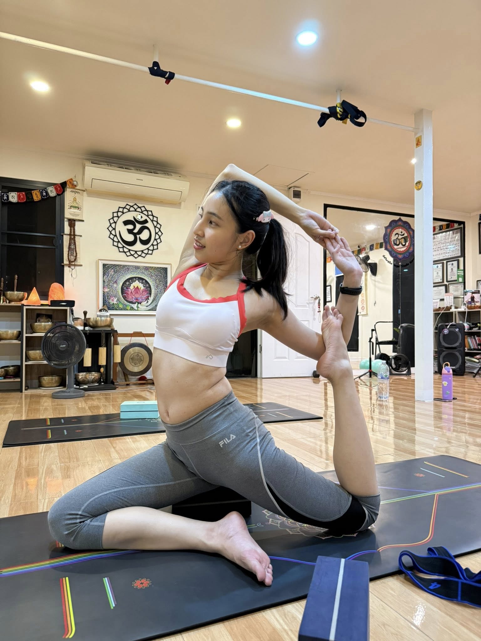 ท่าโยคะ King Pigeon